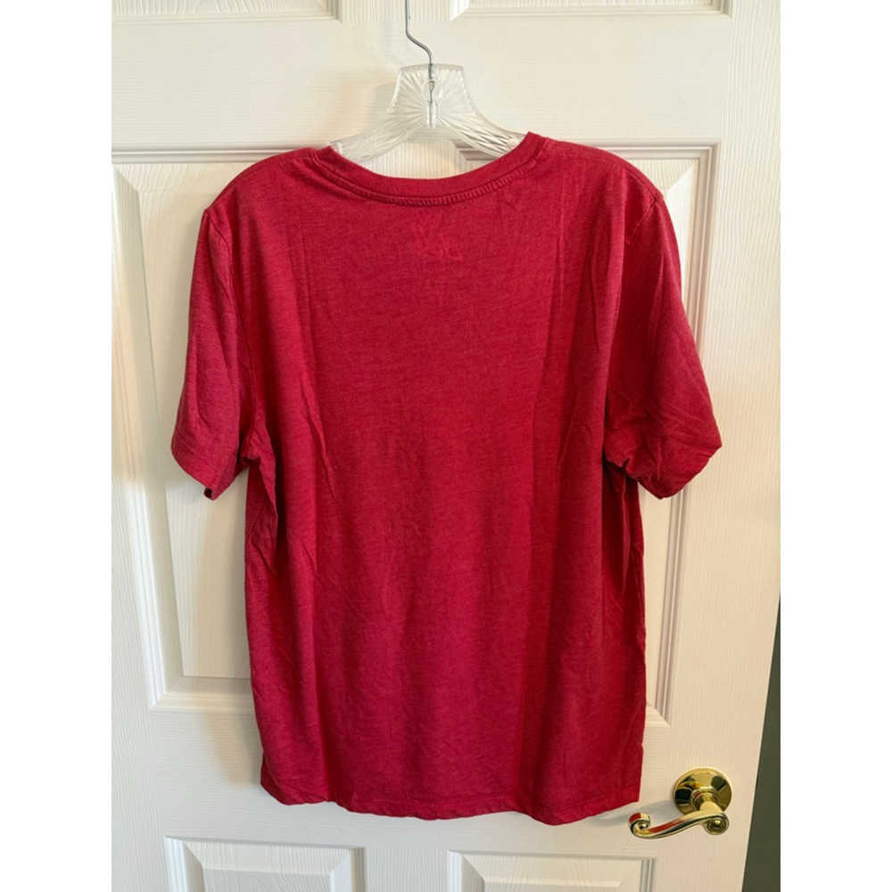 Christmas Tee Holiday Survival Checklist Size M Red Liquor Beer Wine More Liquor - Picture 2 of 7